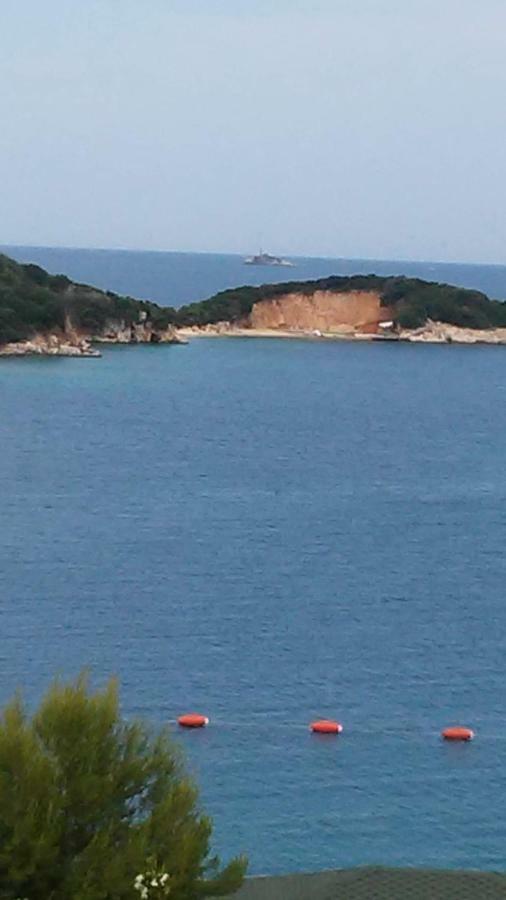 Hotel Majestic Ksamil Exterior photo