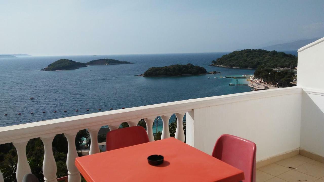 Hotel Majestic Ksamil Exterior photo